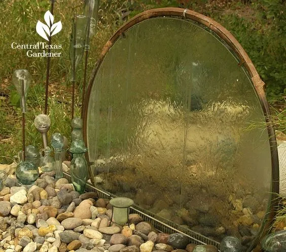 Glass Tabletop Circular Water Wall Source: Central Texas Gardener