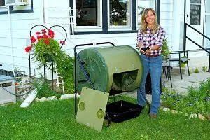 Mantis Composter Creating Material
