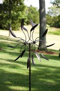 Evergreen Kinetic Garden Twirler