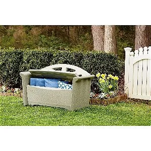 Rubbermaid Outdoor Patio Storage Bench, 4 cu. ft.