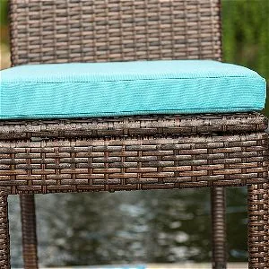 Sundale Outdoor Wicker and Cushion Detail