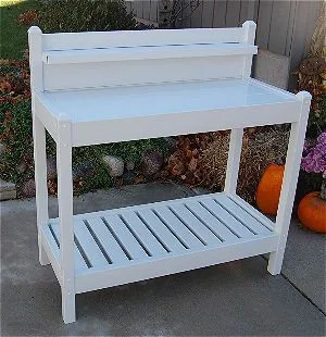 Dura-Trel Greenfield, the Best Potting Bench Around!