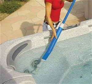 GAME 4855 Spa and Pool Vacuum
